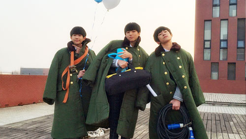 1 何润东情话满分告白宋… 2 儿子当老板频受挫母亲… 3 林志颖化身