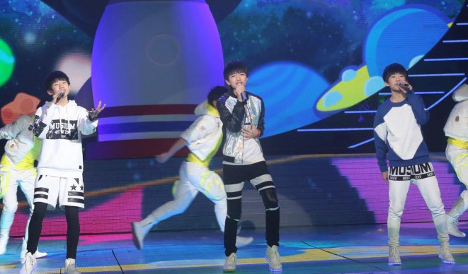 tfboys《快乐环岛》 小年夜带你去私奔